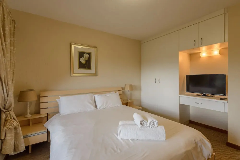 San Lameer Villa Rentals  10905