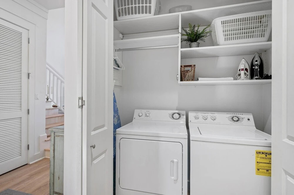 Magnolia Bay 8593