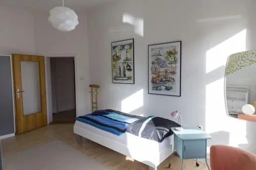 Stilvolle Altbauwohnung in zentraler Lage