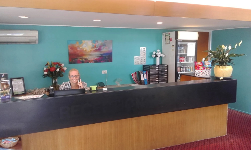 Tropical Gateway Motor Inn