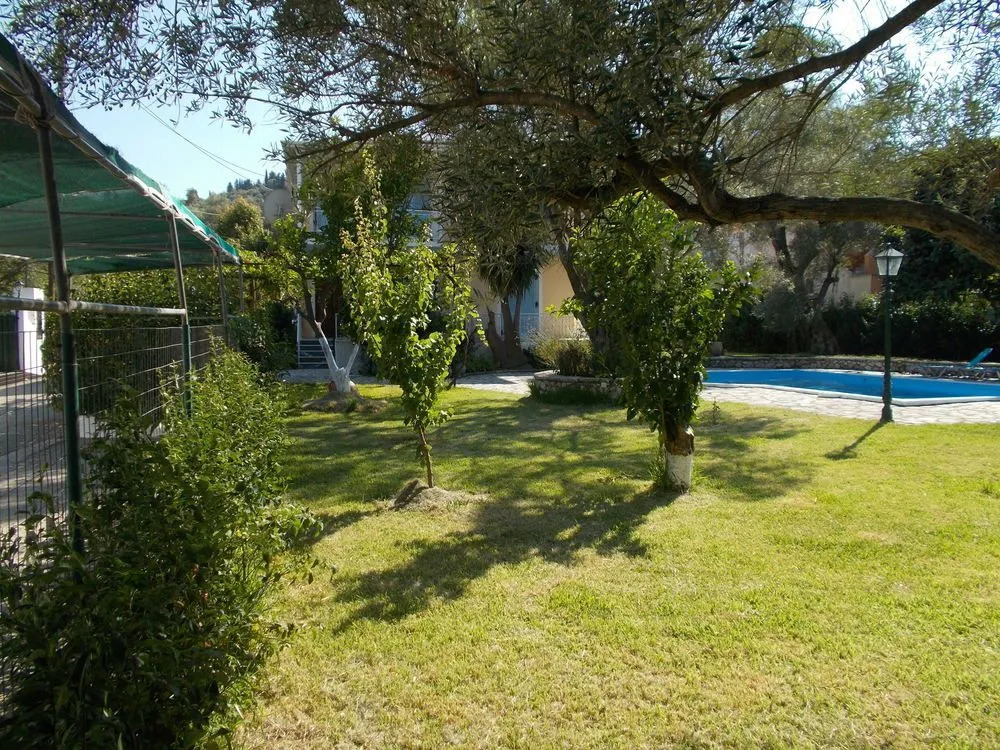 Iris Villa