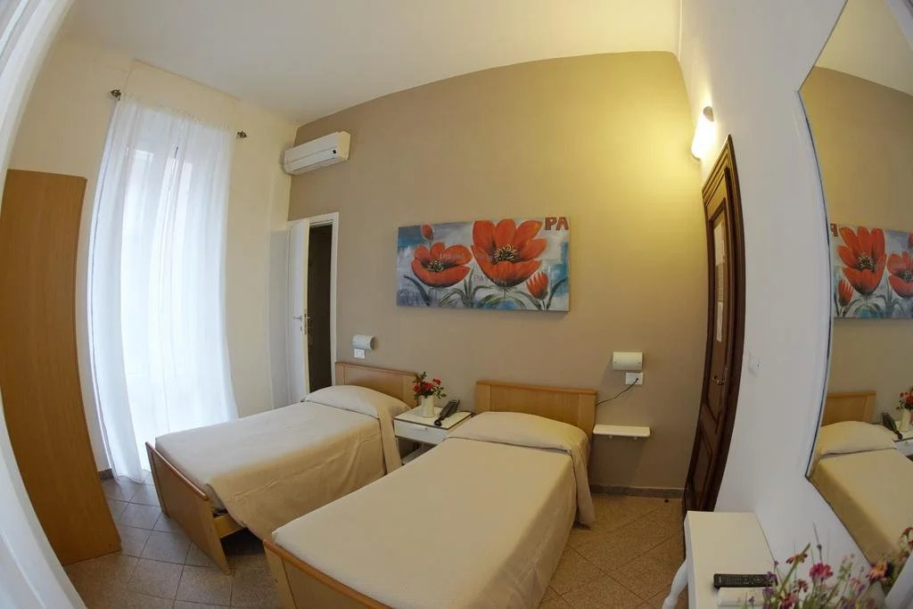 Hotel Lydia