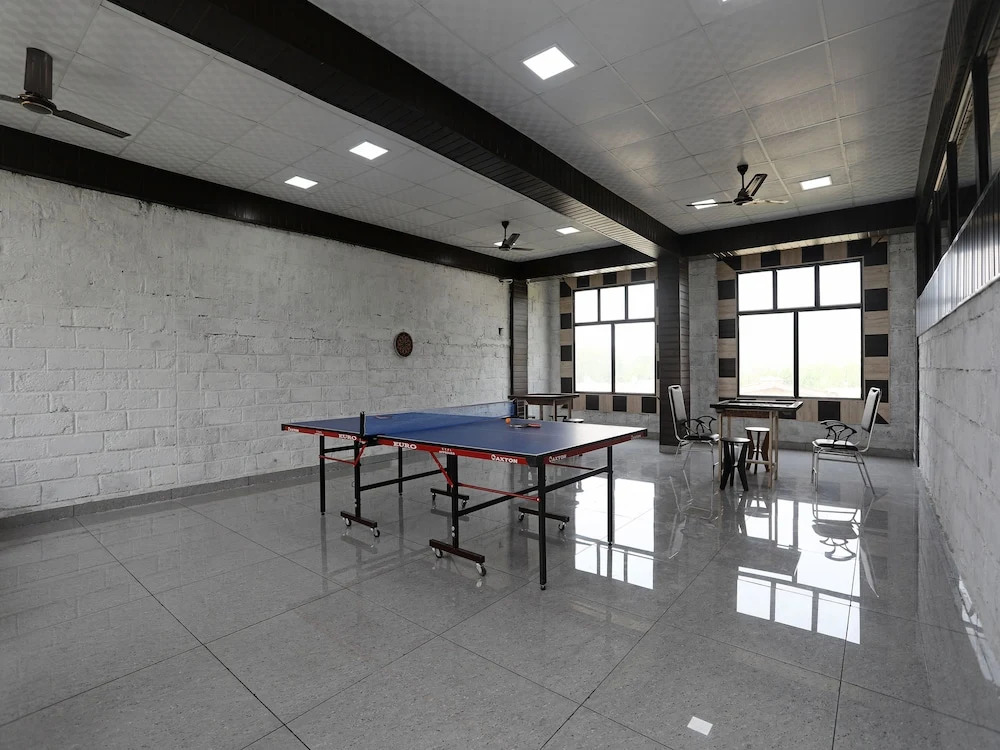 OYO 14631 Madhuban Resort