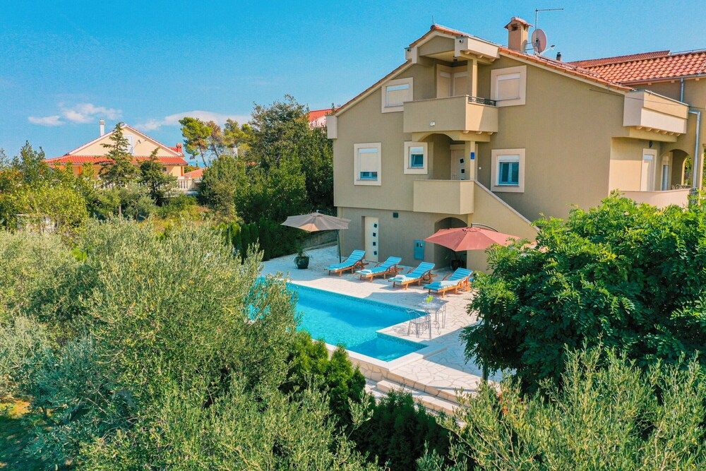 Villa Marigold Zadar Villas