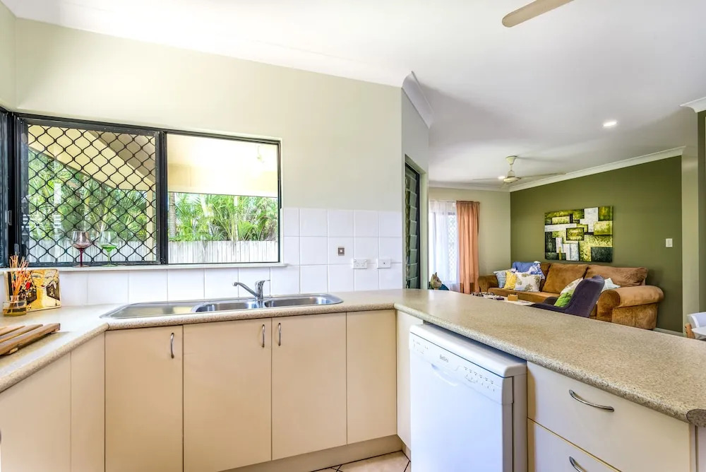 Cable Cottage Holiday House
