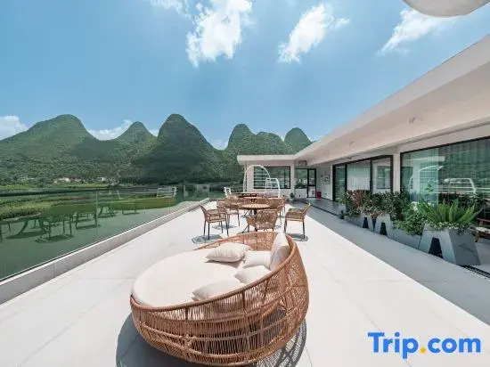 XiHe Creek · Star Moon Swimming Pool · Wangfeng Hidden Stay (Wanfenglin Scenic Area)