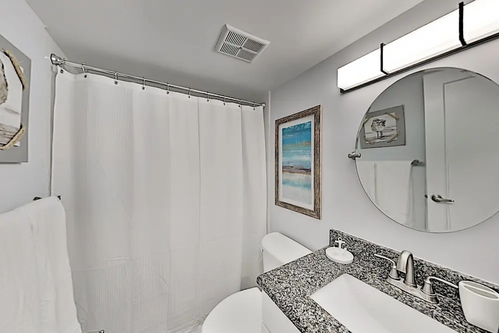 Modern Ocean Tennis & Racquet Club W/ Pools 2 Bedroom Condo