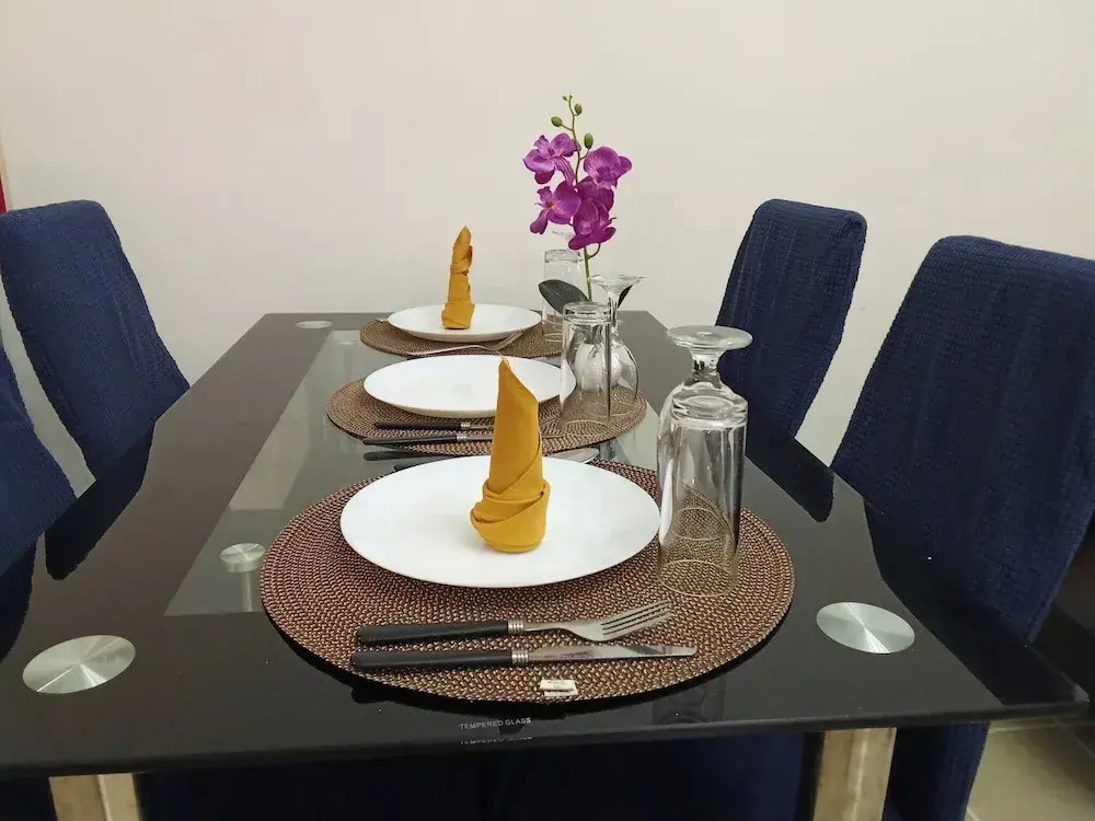 2BR/Pioneer Woodland connected to Metro Rail Station SM Light Boni Mandaluyong Manila Philippines