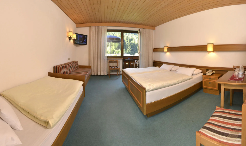 Hotel Pontives
