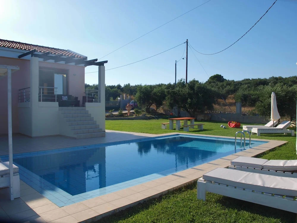 Villa Roula 3BR Sea view Viila in Chania