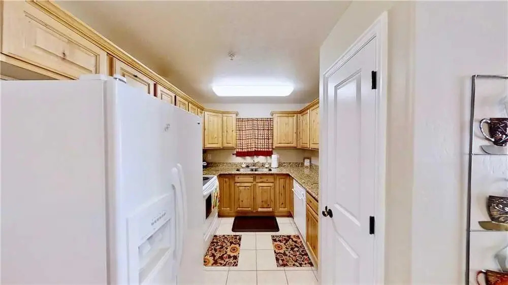 Red Cliff Condos ~ 3G