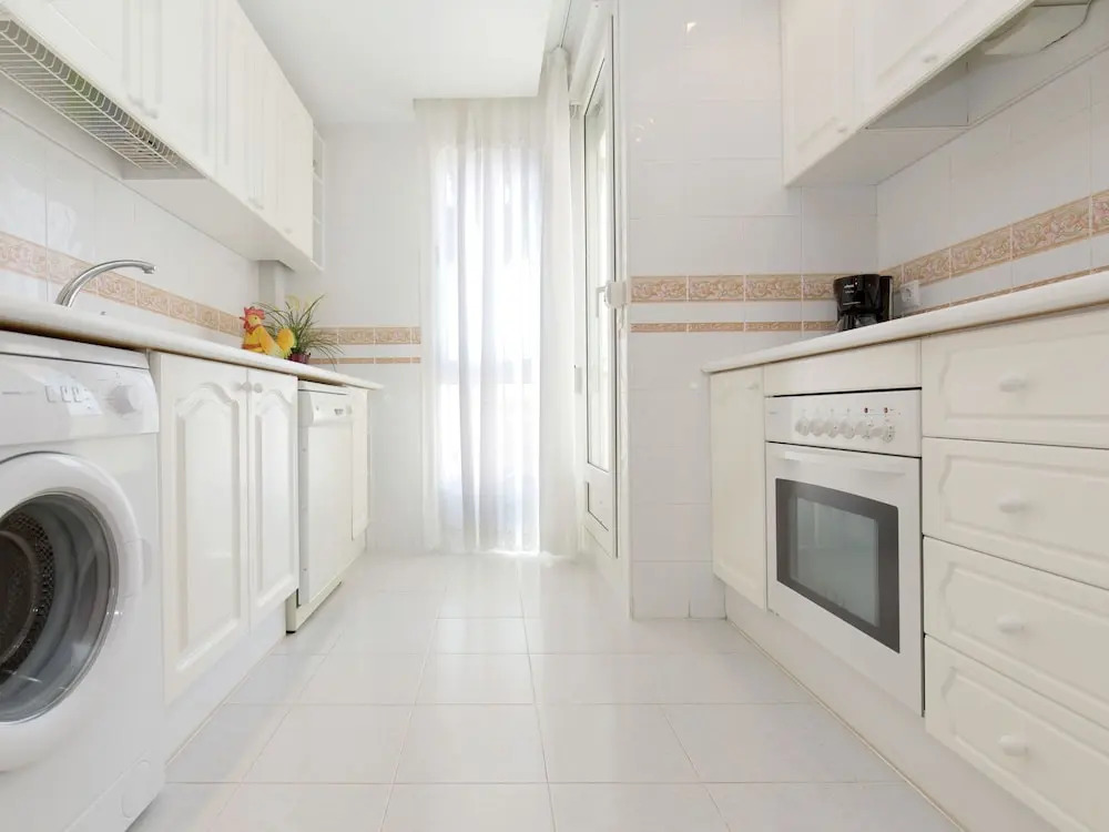 Well Kept Apartment with Sea Views & 2 Swimming Pools near Vinaròs