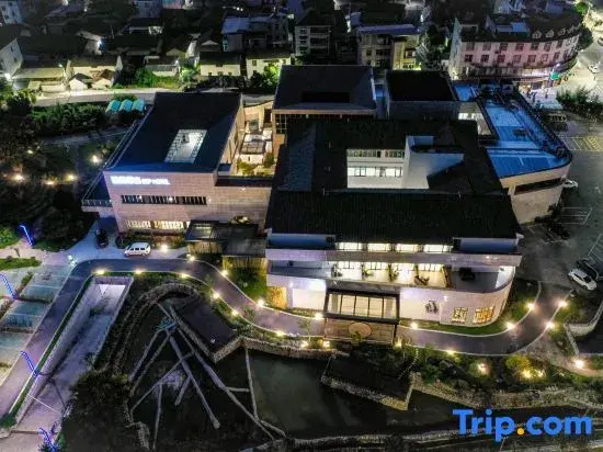 Sep HOTEL