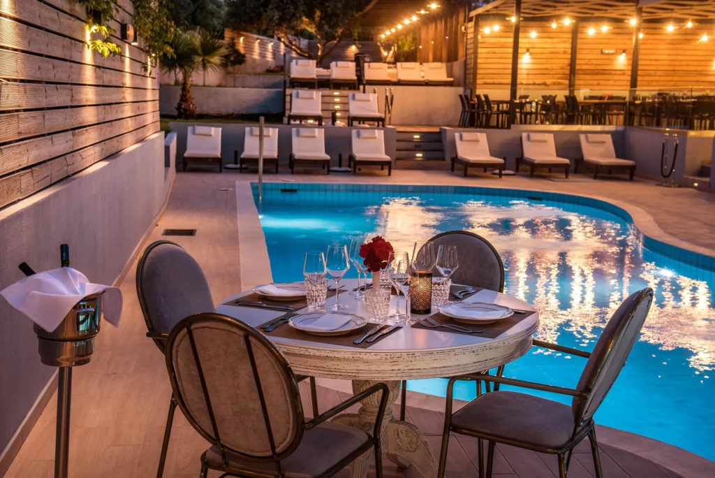Indigo Suites Collection Adults Only