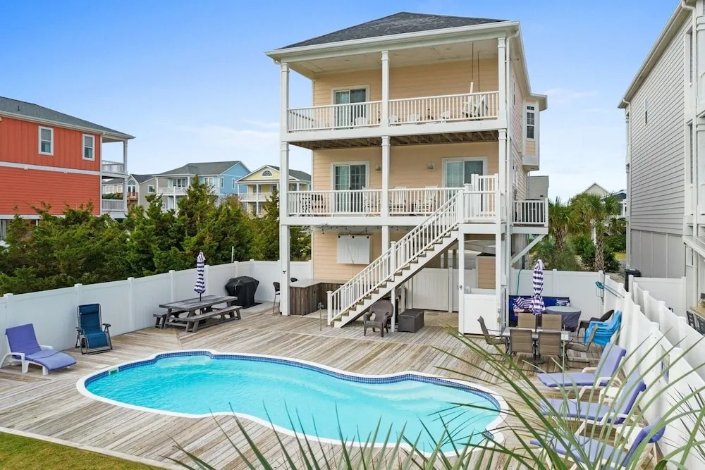 Sea You Soon 207 Brunswick Ave West home
