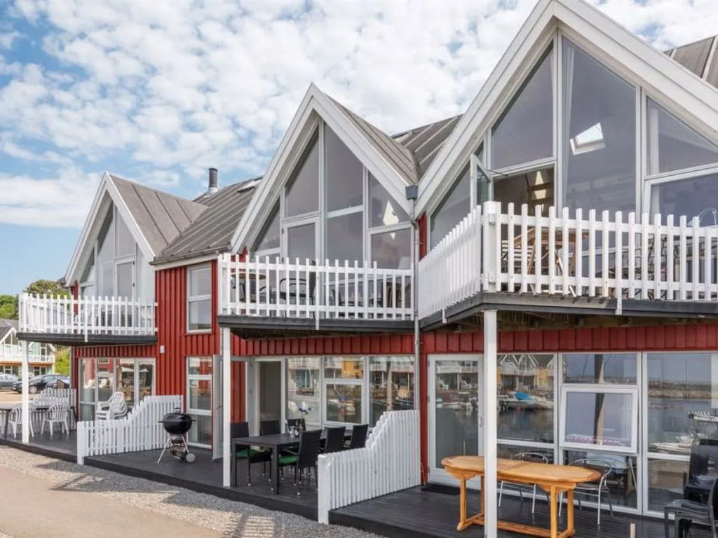 Holiday Home Eija - 5m from the sea by Interhome
