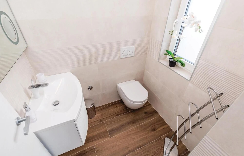 Awesome Home in Opatija with WiFi, Hot Tub & Sauna
