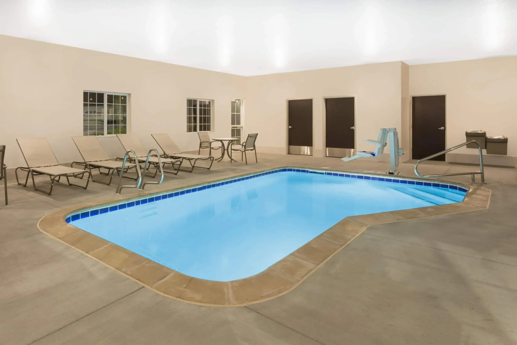 Microtel Inn & Suites by Wyndham Springville