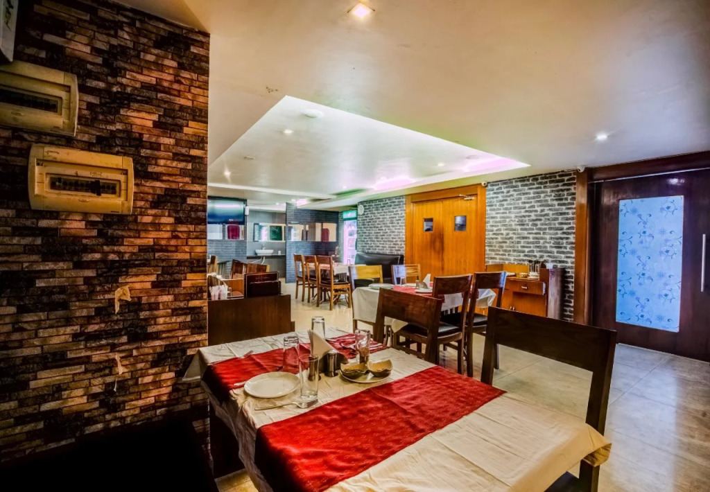 Hotel Rajdoot By OYO Rooms