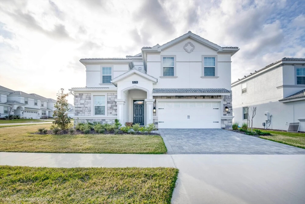 1574 Observer Lane
