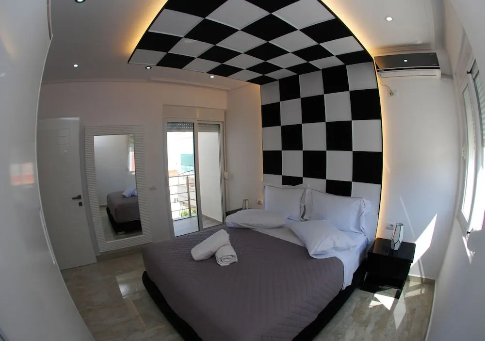Oceanic Luxury Apartments