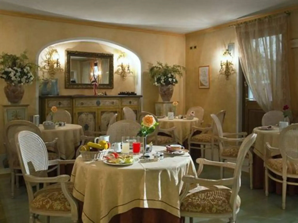 Vips Motel Luxury Accommodation & Spa