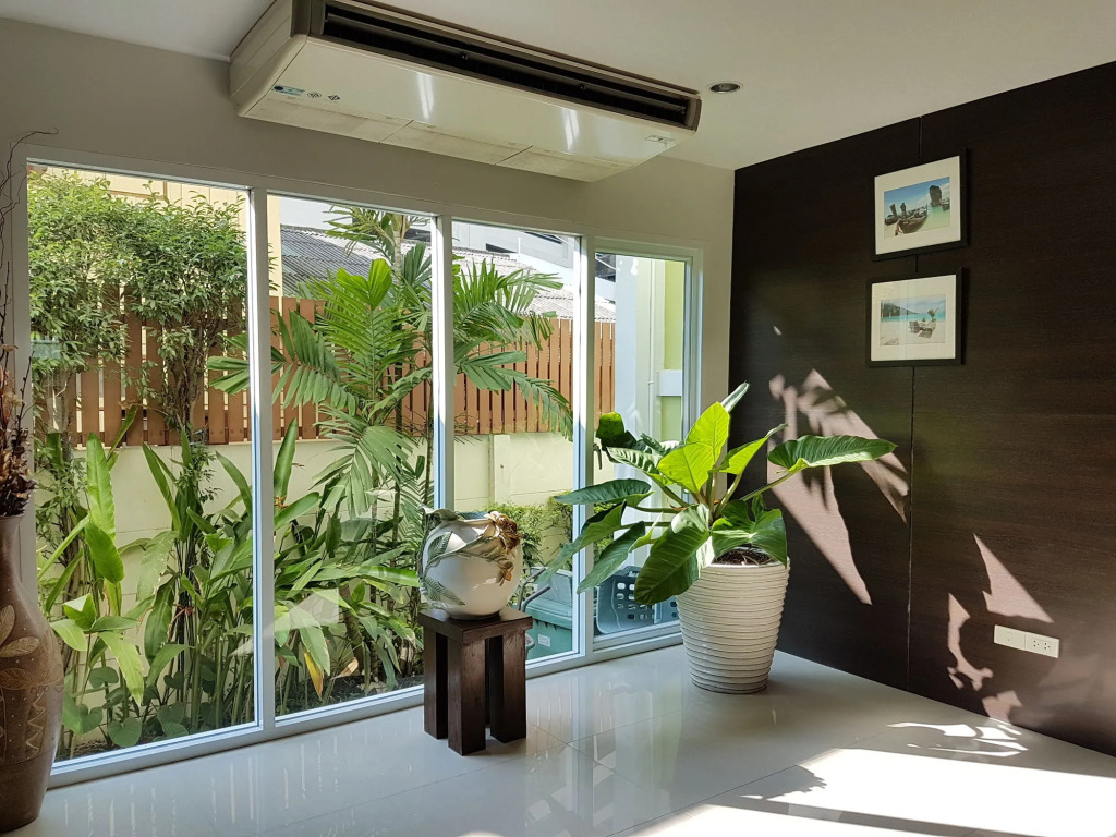 14 Place Sukhumvit Suites
