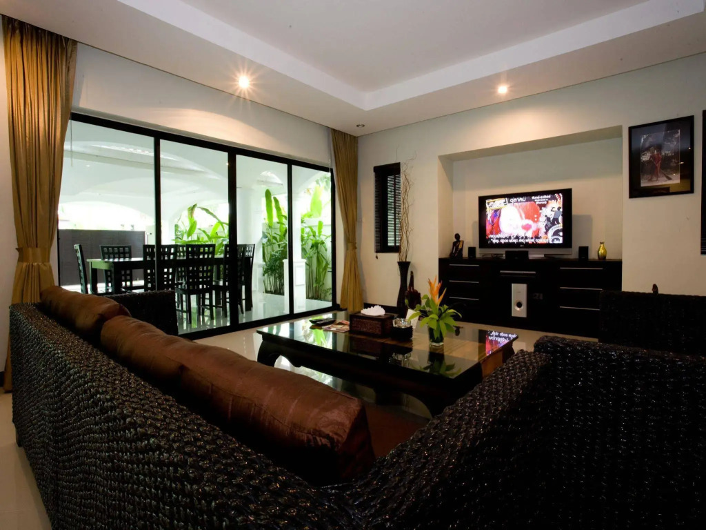 Palm Grove Resort, Pattaya
