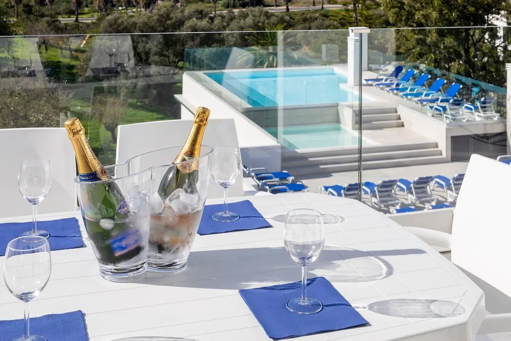 Correeira Luxury Residence T3 G - Albufeira, Pools, Wifi, Bbq, Beach