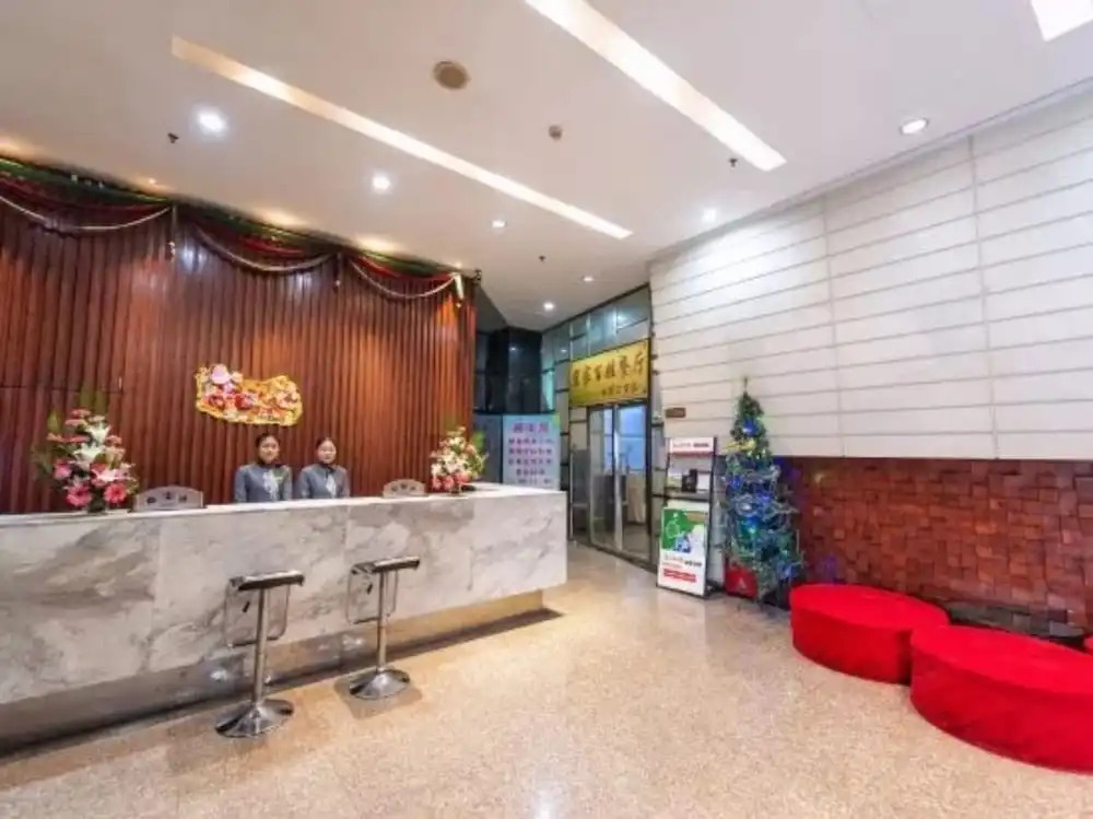 Luoyang Aviation E-Home Inn