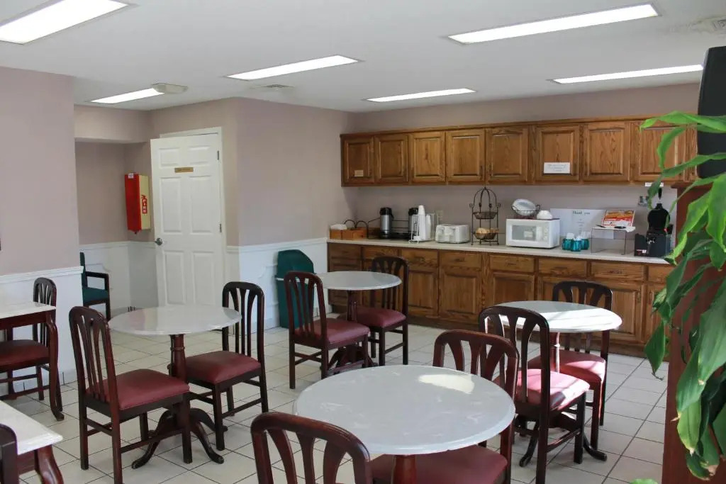 American Motel - Lenoir