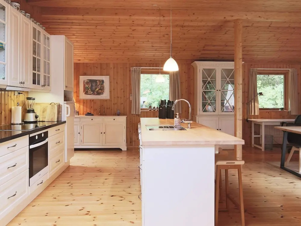 6 person holiday home in Gilleleje