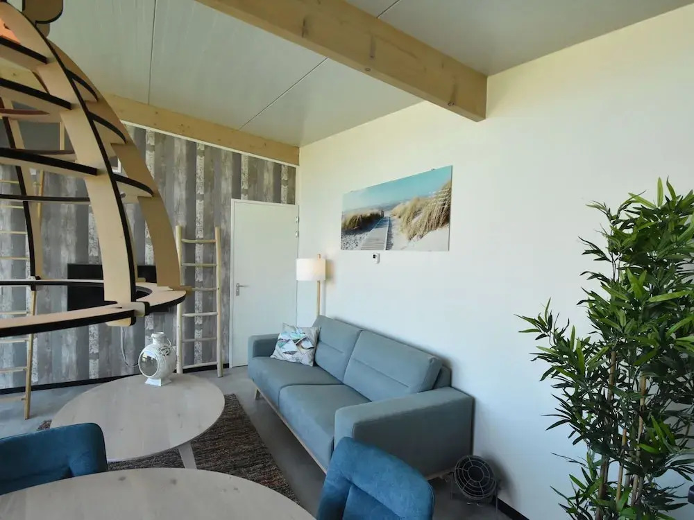Lovely Holiday Home in Callantsoog near Forest