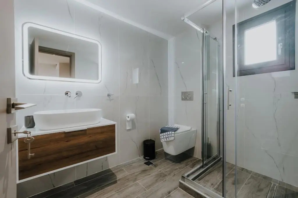 Pearl Apartel D1