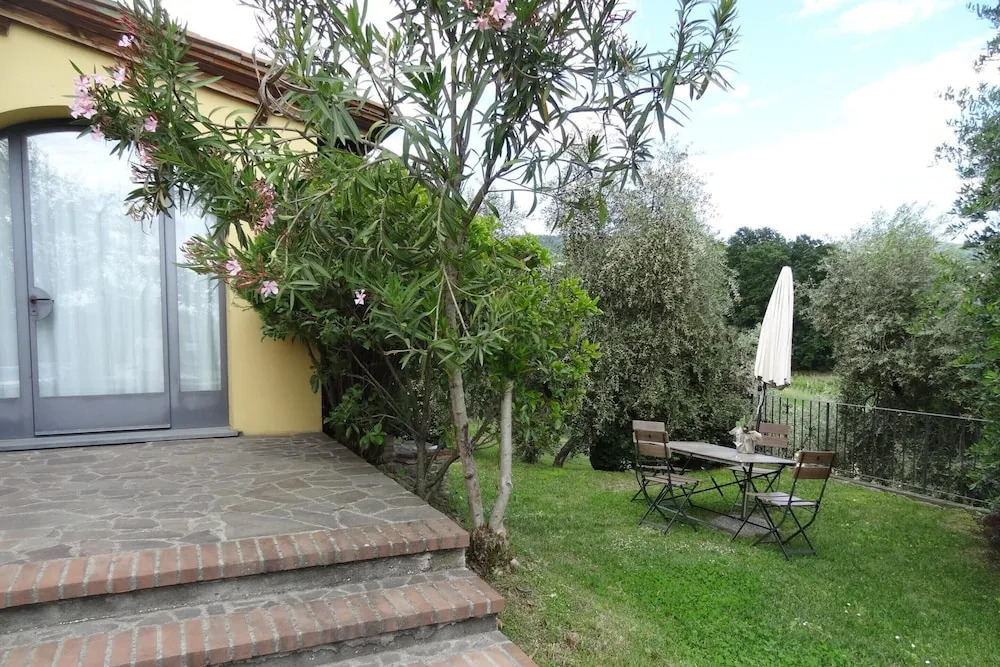 Villa in Vinci with Private Pool & Vineyard Views