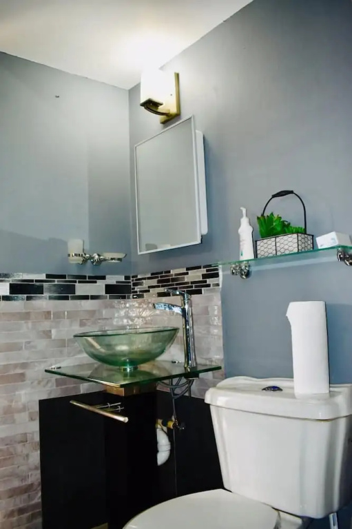 New Kingston Guest Apartment At Chelsea