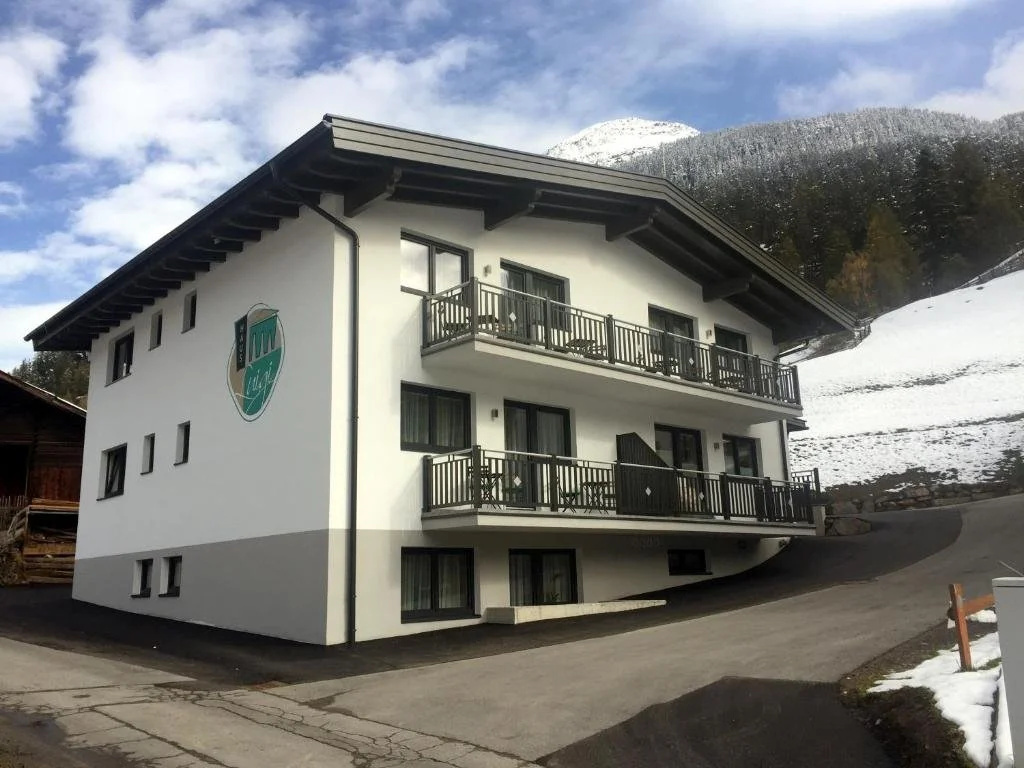 Haus Pia by A CASA