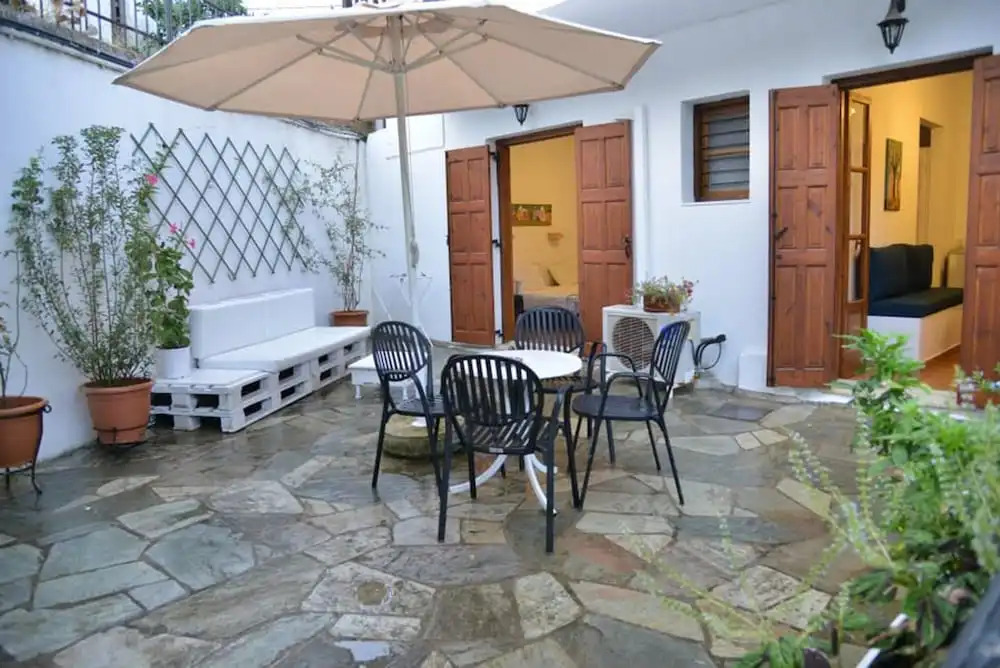 Anofli Suites
