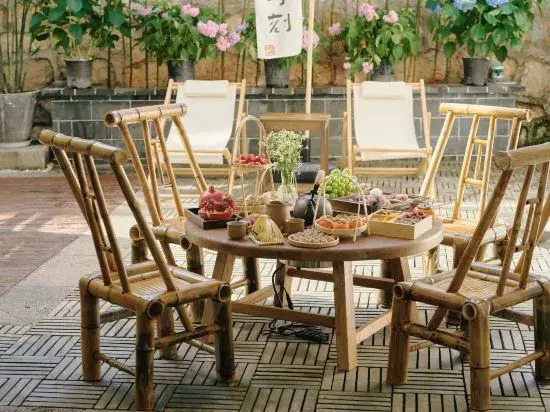 Jianshui Yichao Inn
