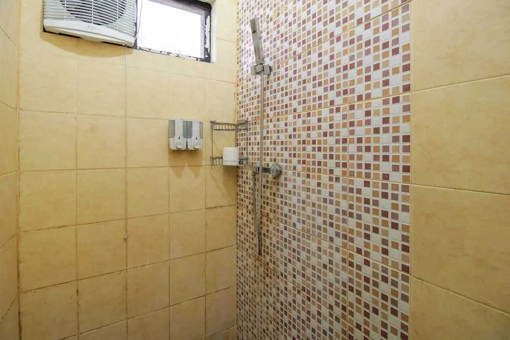 Airy Eco Radio Dalam Antene Tiga 9 Jakarta