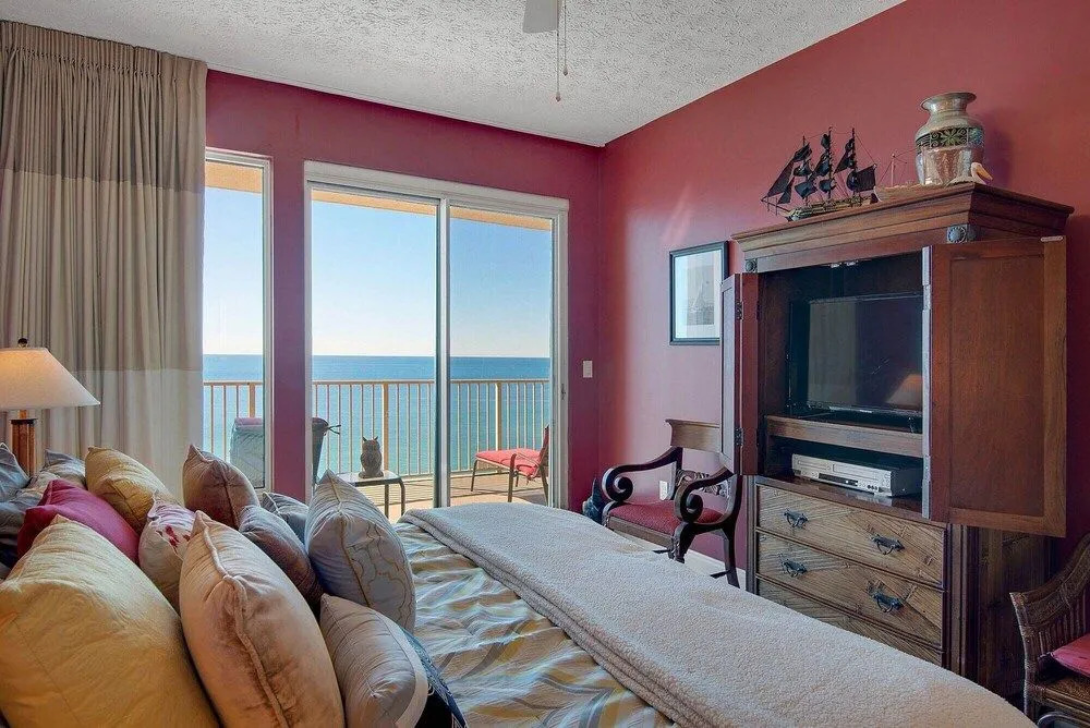 Luxurious Beachfront Condo with Beachside Pool Access and Free WiFi - Unit 1202 by RedAwning