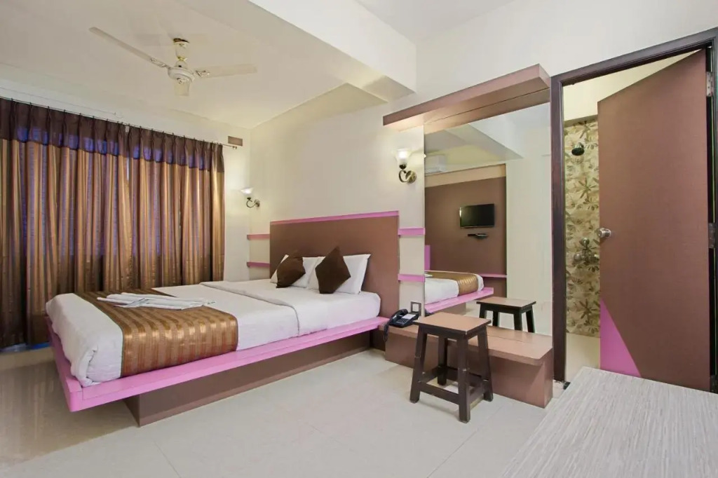 Mannars Residency