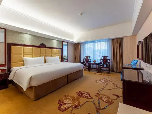 Vienna Hotel Jingxi Zhongshan Park