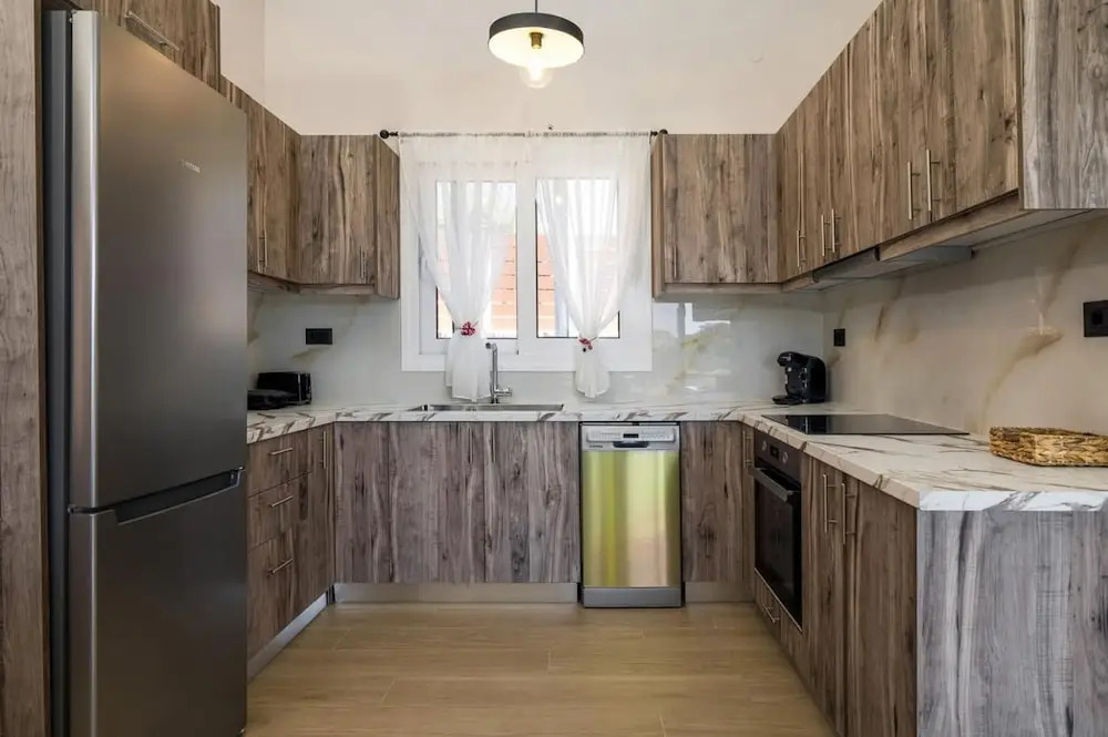 Casa di Pietra With 2 Bedrooms and 3 Bathrooms