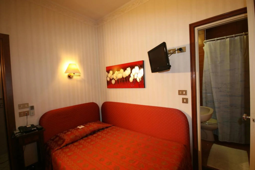Hotel Italia City Center