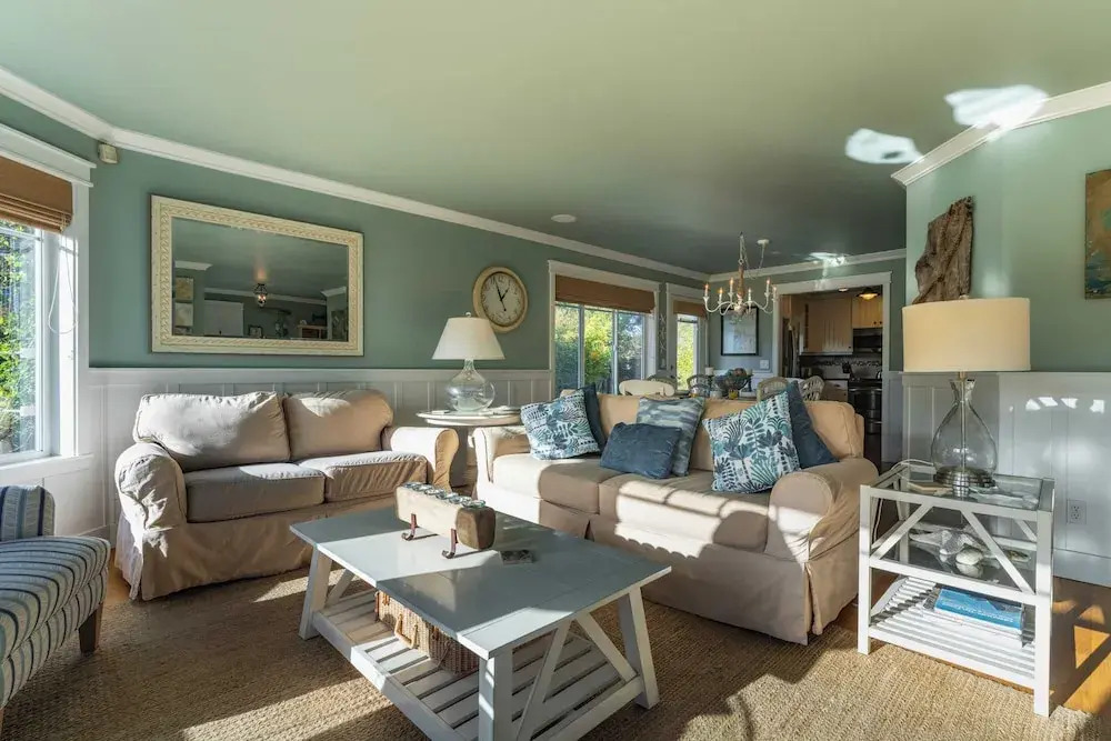 Truly a Treasure by Avantstay Walk to Beach, Patio