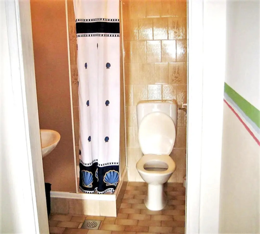 Apartment With 2 Bedrooms in Murter, With Wonderful sea View, Balcony