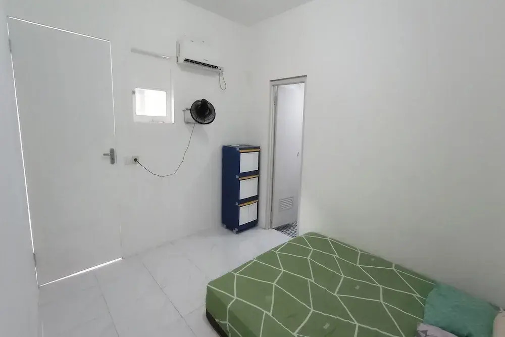 Kost 48 Surabaya
