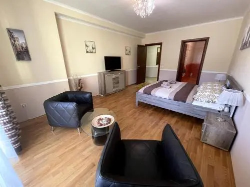 Apartment 122 Čertovka