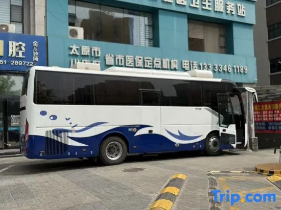 Yifeng Hotel
